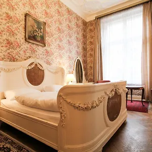 Hotel-pension Funk Am Kurfürstendamm 3* Berlin